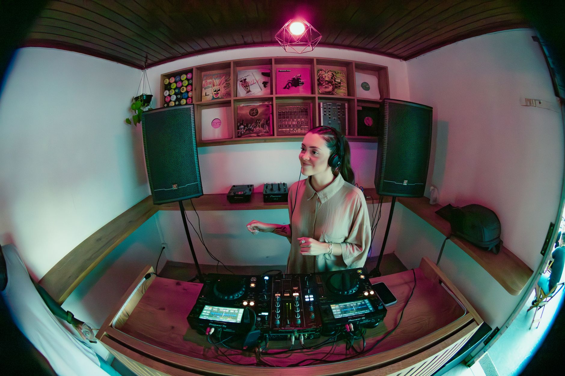 Idées d'animation de soirée sans DJ : le guide complet